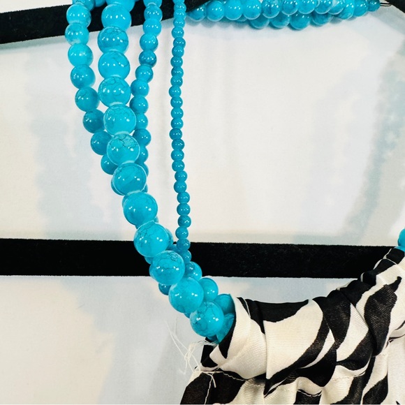 Princy by Jessica Simpson Halter Top Backless Asymmetrical Beaded Necklace Sz M - Picture 3 of 6